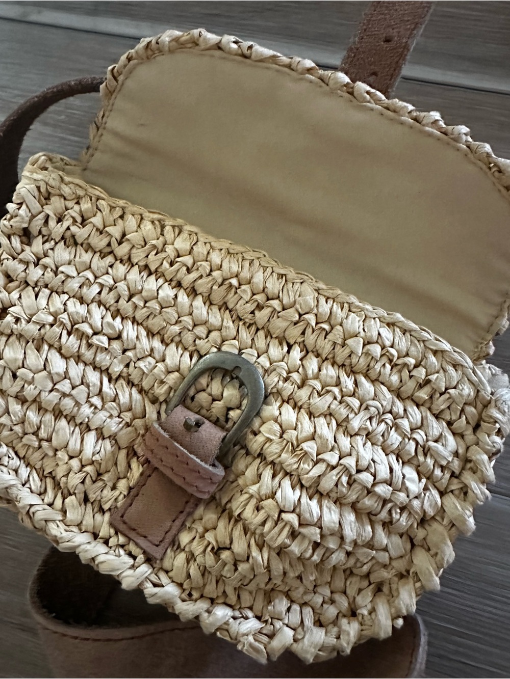 Sundance/Anabaglish Raffia Waist Bag - Picture 5 of 9